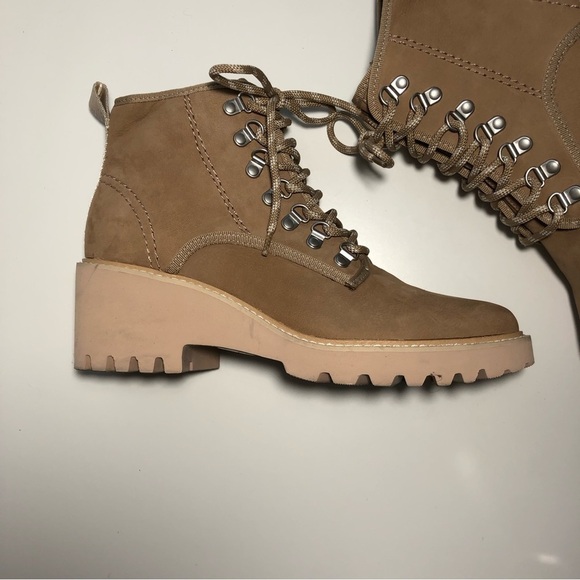 NEW Dolce Vita Utilitarian Huey Hiking Boot in Mushroom Nubuck size 10 - Picture 3 of 15